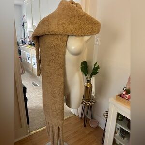 Set of Cozy Fringe Scarves - tan and black